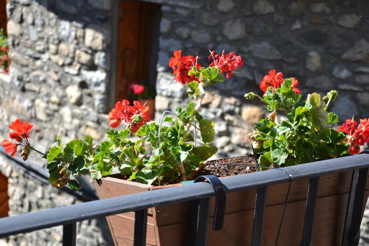 Casa Rural Borda Marianet Cerler Zewnętrze zdjęcie